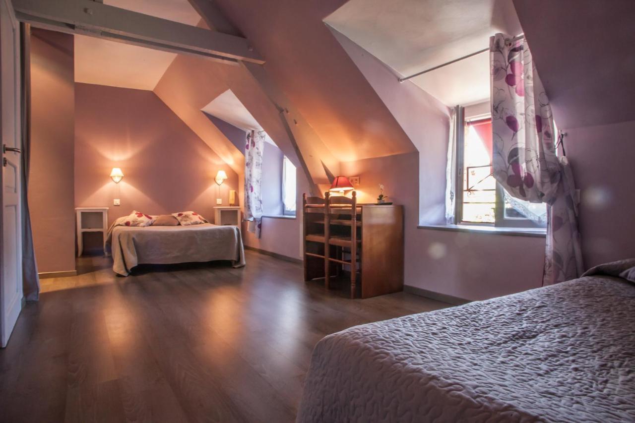 Logis Hotels - Auberge De L'Ile - Hotel 3 Etoiles Et Restaurant Creysse  Екстер'єр фото