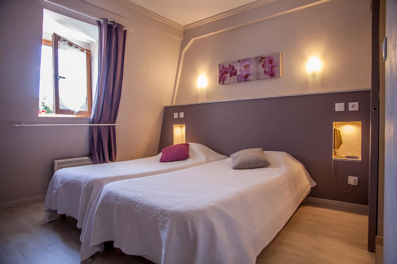Logis Hotels - Auberge De L'Ile - Hotel 3 Etoiles Et Restaurant Creysse  Екстер'єр фото