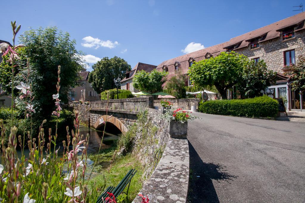 Logis Hotels - Auberge De L'Ile - Hotel 3 Etoiles Et Restaurant Creysse  Екстер'єр фото